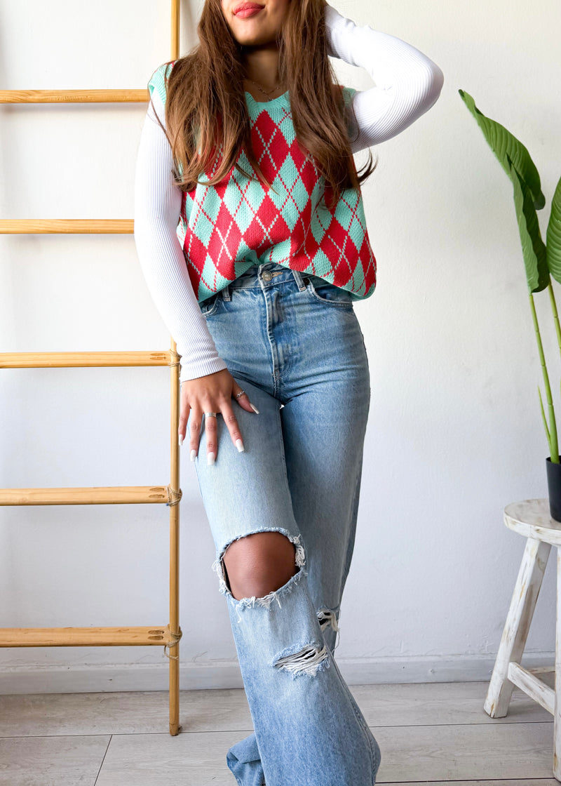 SWEATER ROMBOS SIN MANGAS CAMLU