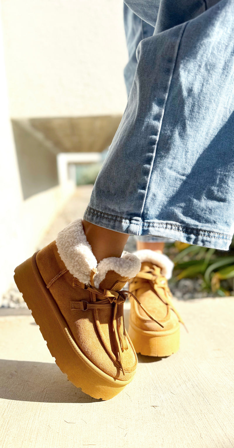 BOTIN PANTUBOTAS CORDONES (CHIPORRO INTERIOR)