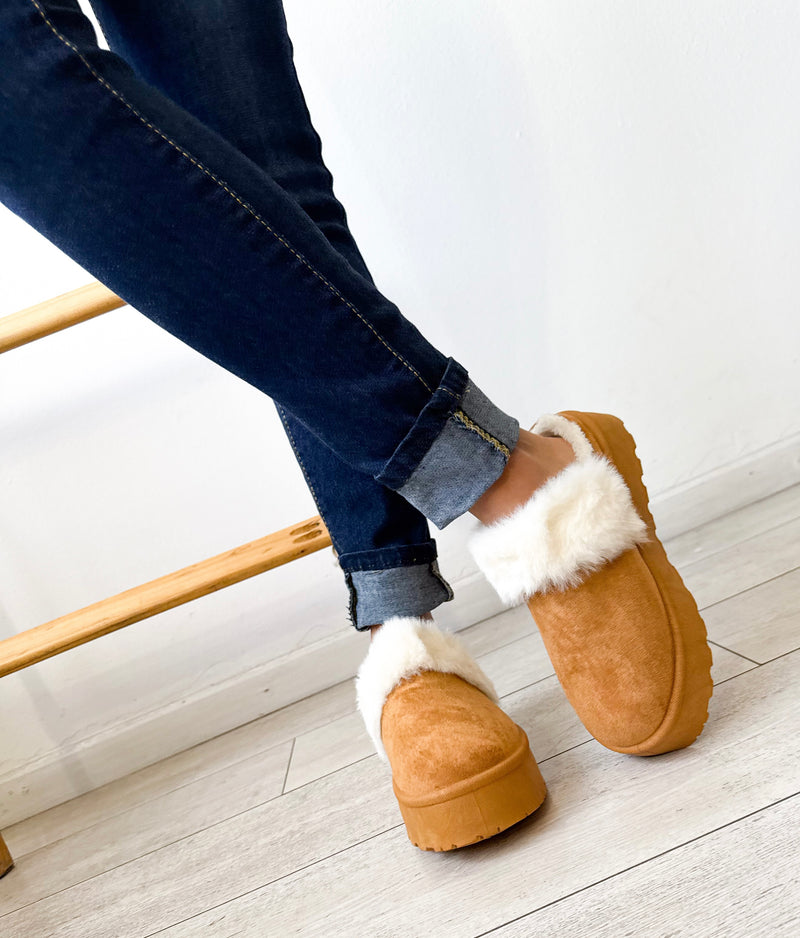 PANTUBOTAS TIPO PANTUFLA
