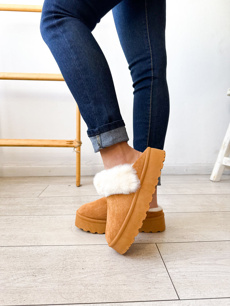 PANTUBOTAS TIPO PANTUFLA