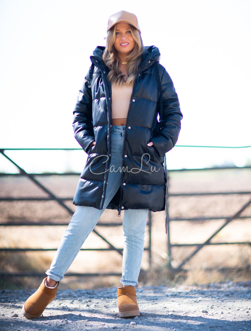 PUFFA ECO CUERO CON LAZO