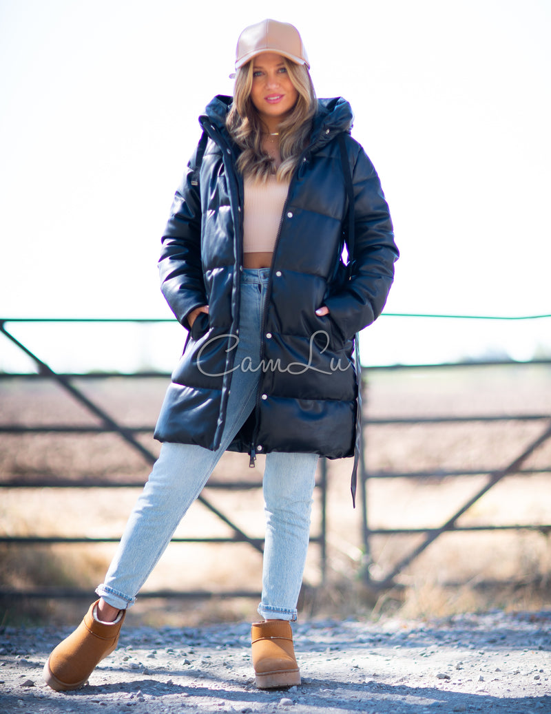 PUFFA ECO CUERO CON LAZO