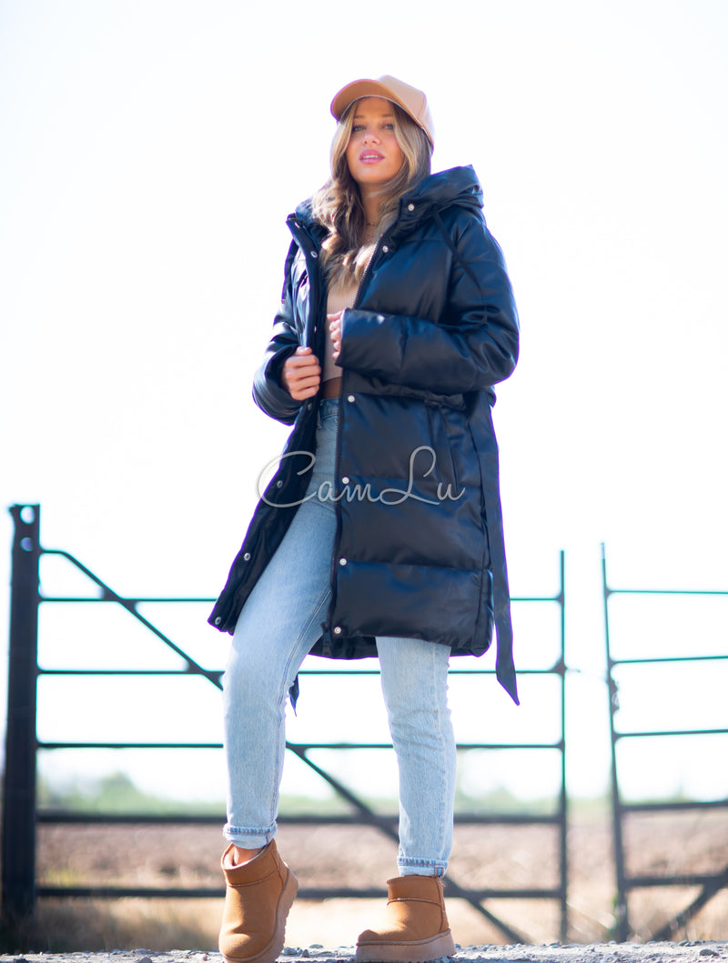 PUFFA ECO CUERO CON LAZO