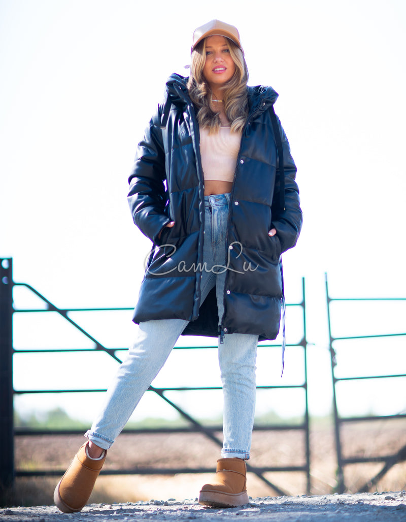 PUFFA ECO CUERO CON LAZO