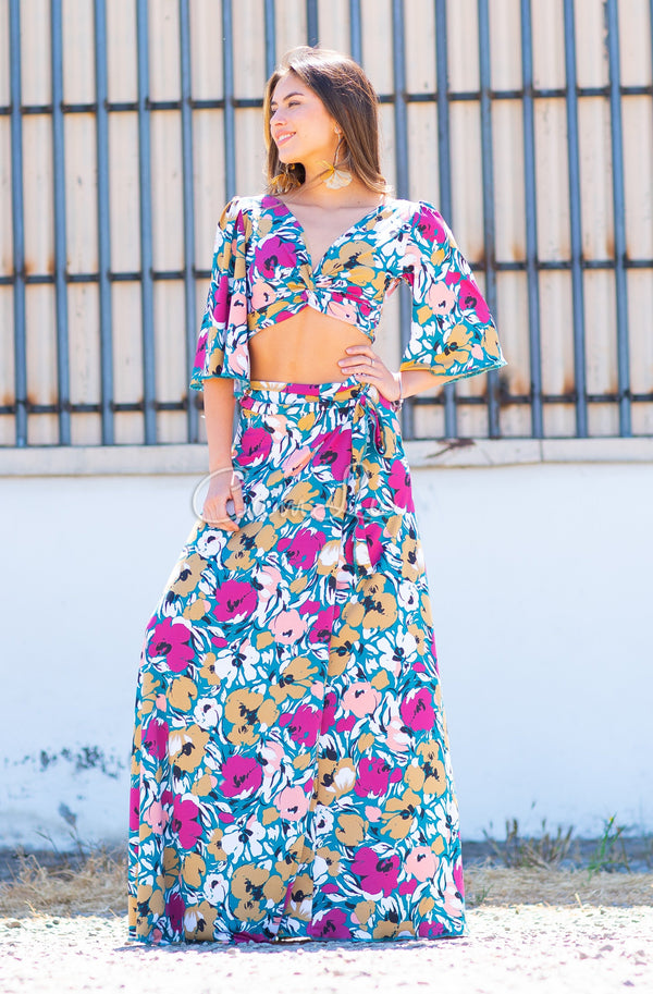 FALDA/FALDON ENVOLVENTE FEST LUCRECIA CONFECCION NACIONAL