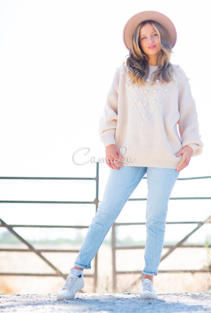 TEJIDO POMPONES FRONTALES (Beige)