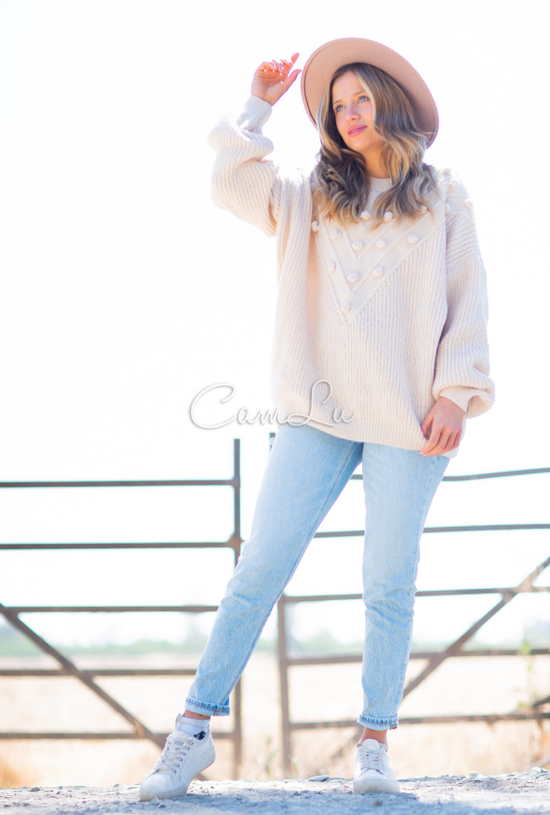 TEJIDO POMPONES FRONTALES (Beige)