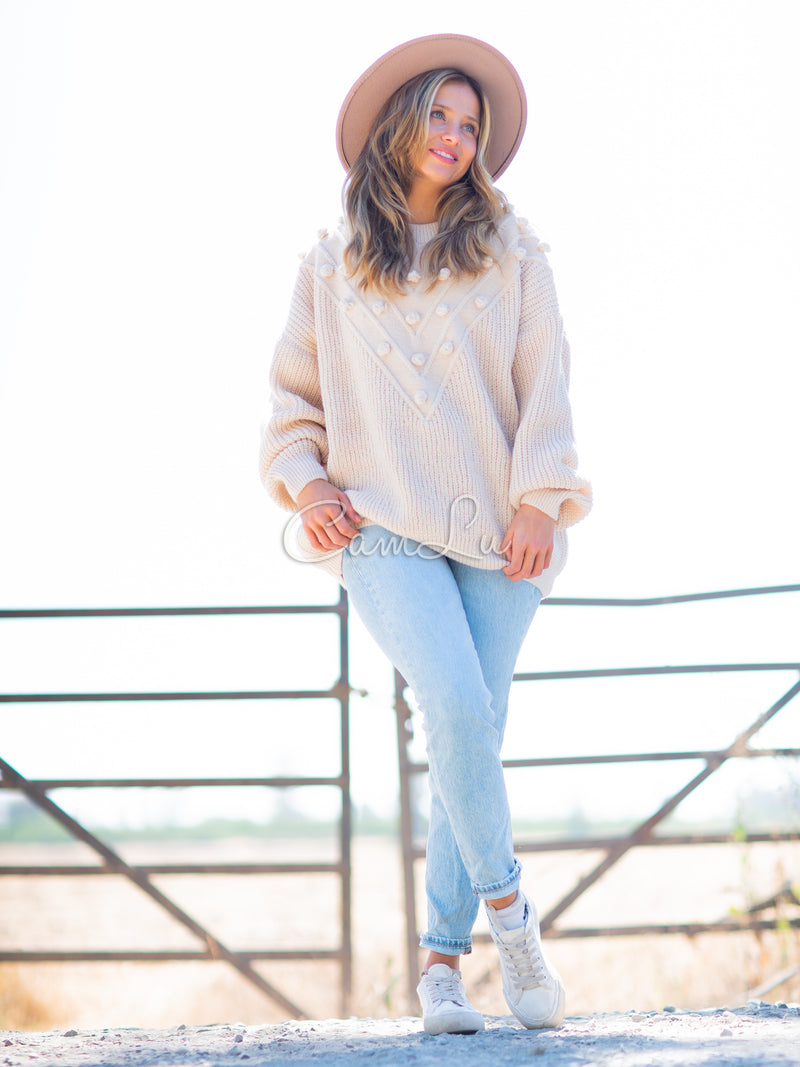 TEJIDO POMPONES FRONTALES (Beige)