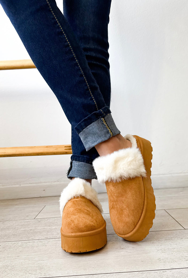 PANTUBOTAS TIPO PANTUFLA