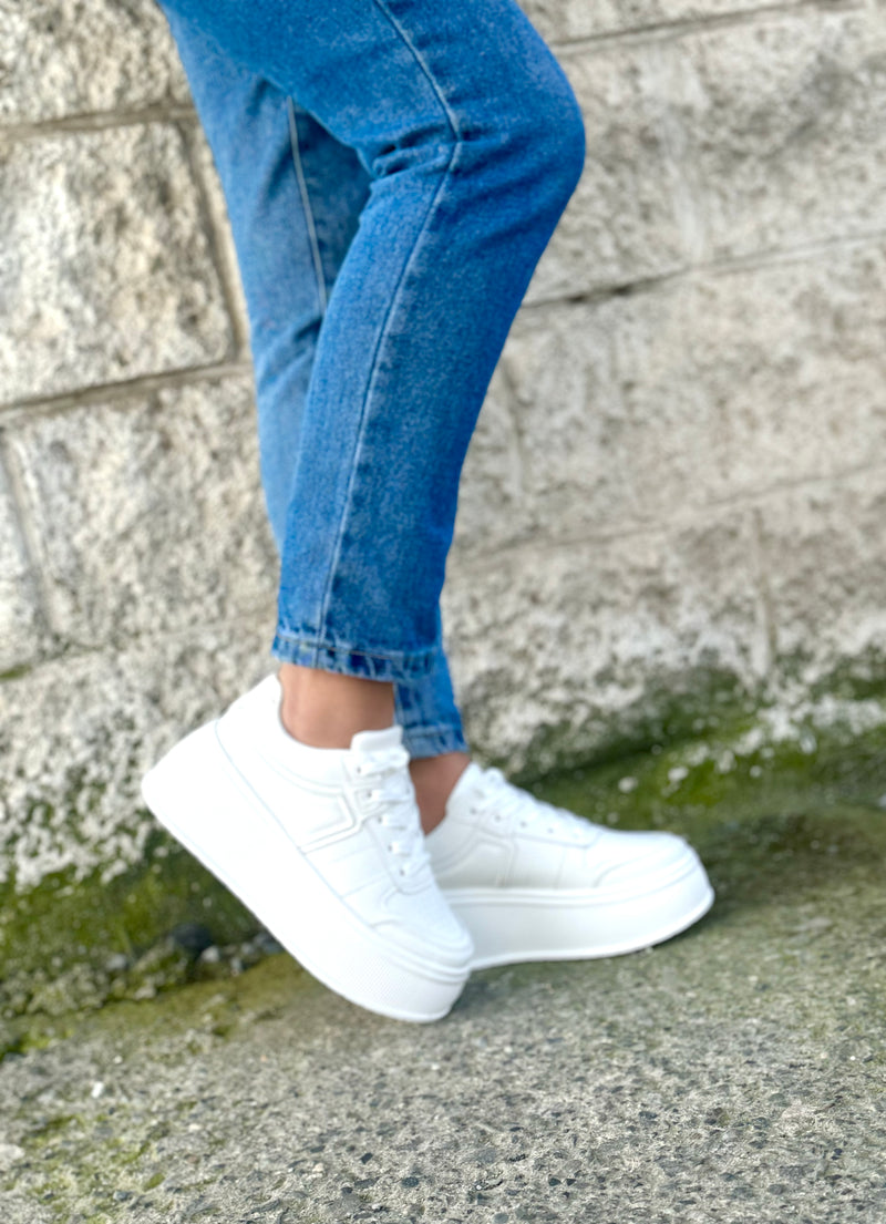 ZAPATILLAS WHITE ANTONIA