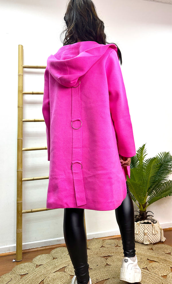 ABRIGO TEJIDO ESPALDA ARGOLLAS (Fucsia)